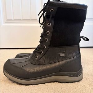 UGG Women's Adirondack III Black Leather Wateproof Boots 1095141 Size 10